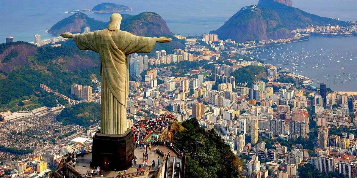 El paisaje de Río desde lo alto del corcovado