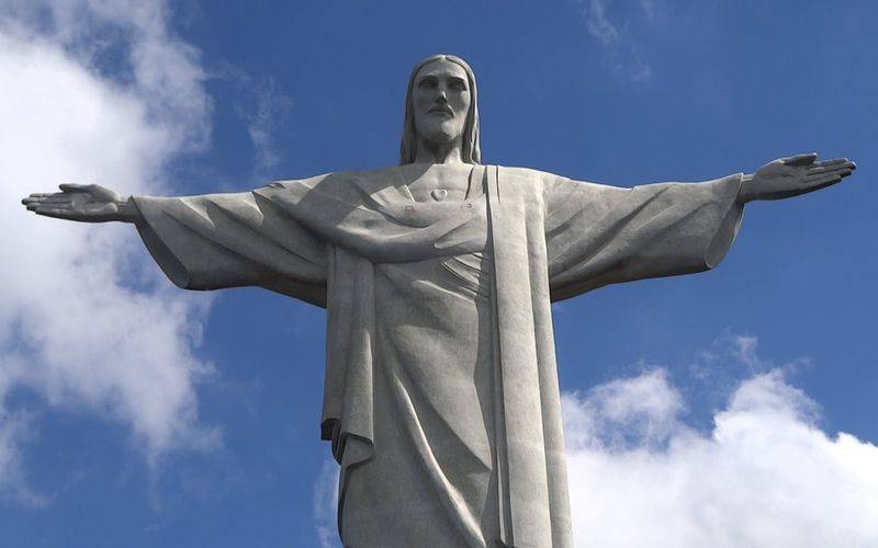 La estatua vista desde cerca