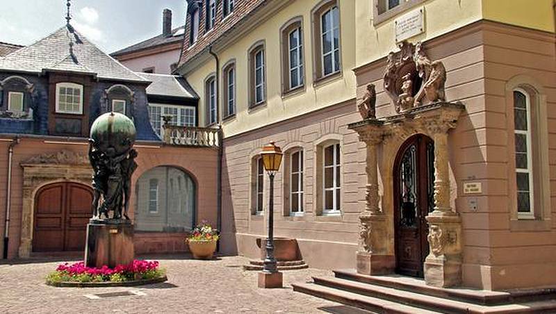 La entrada del museo Bartholdi, en Colmar