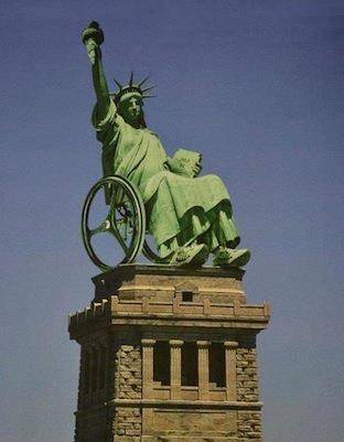 Estatua de la Libertad de los Discapacitados