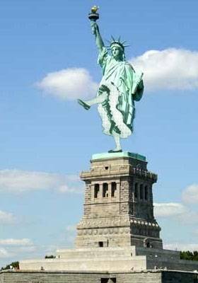 Estatua de la libertad bailando cancan francés