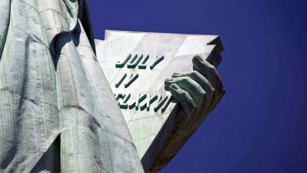 La tablilla de la Estatua de la Libertad