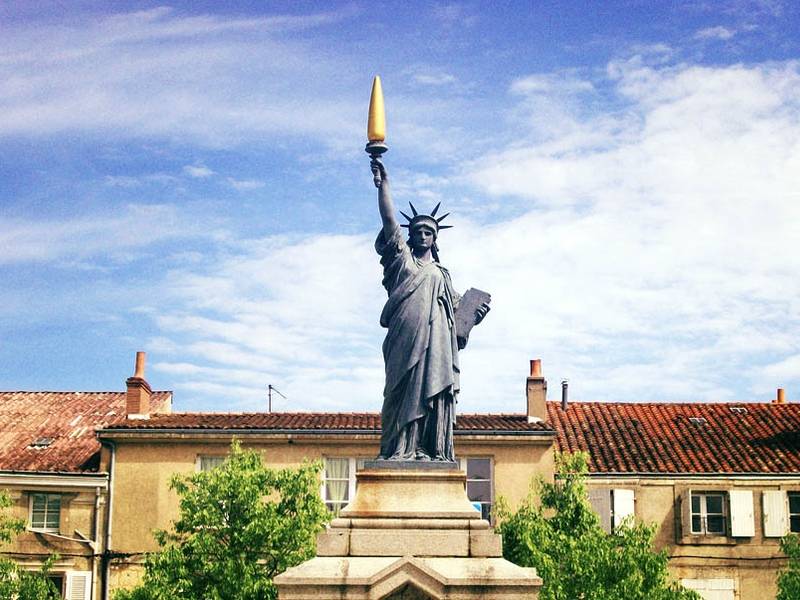 Réplica en Poitiers