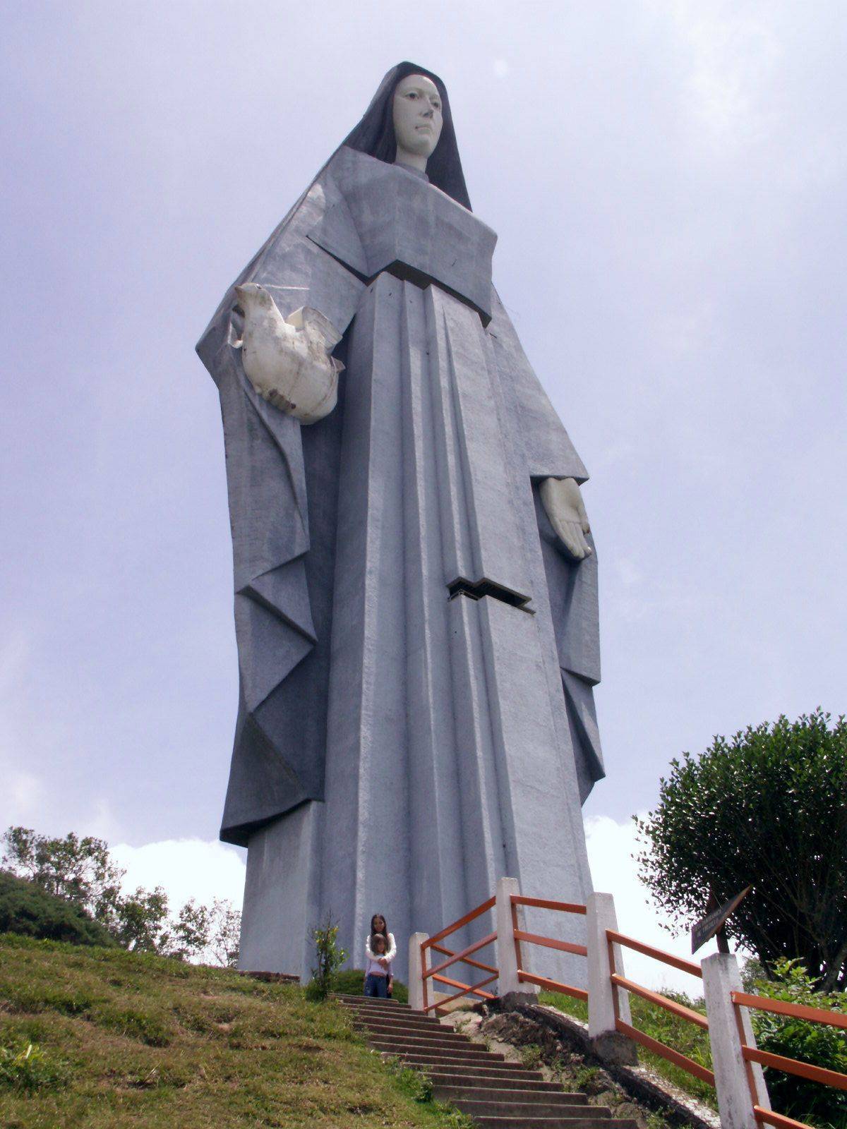 Virgen de la paz