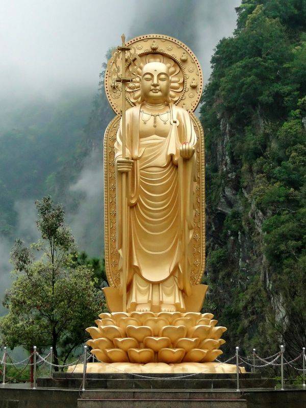 Monje Ksitigarbha