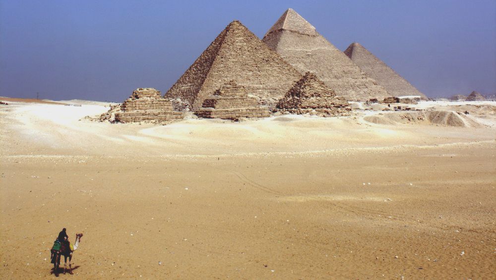 Las tres pirámides de Guiza