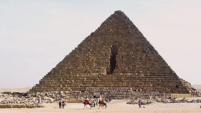Nick de la Pirámide de Micerinos (click para agrandar)