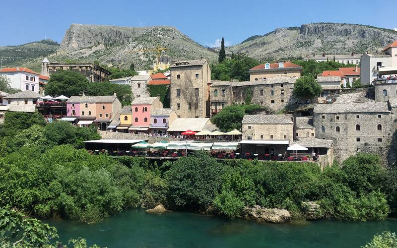 Mostar, a orillas del Neretva