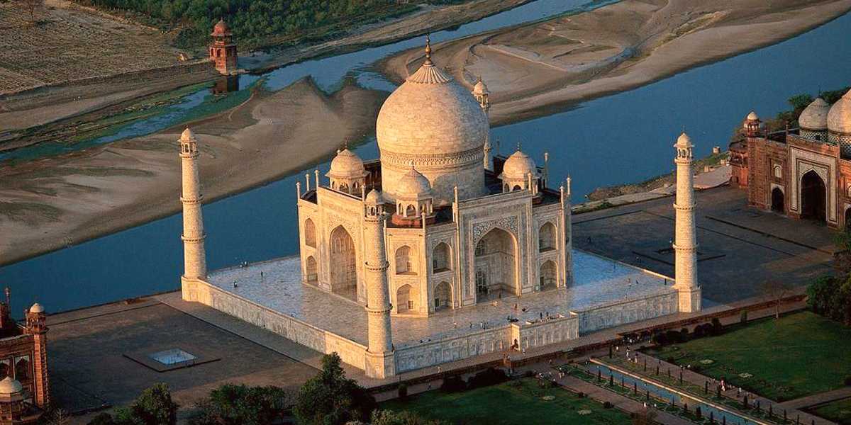 El Taj Mahal en vista aérea