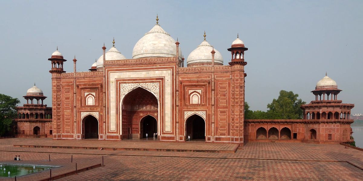 La mezquita del Taj Mahal