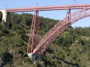 Una pila del viaducto de Garabit, en cajones